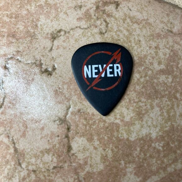 Metallica James Hetfield Through The Never Black Ultex Guitar Pick - 2013 Tour - Picture 1 of 2